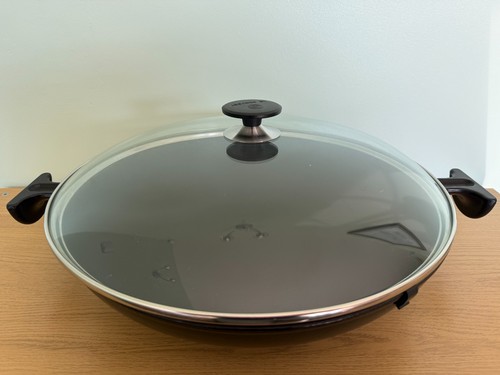 Creuset cast iron wok - creuset,